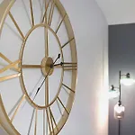 Sleek & Tranquil Corner On Durham Road, Sleeps 4 Apartmán *